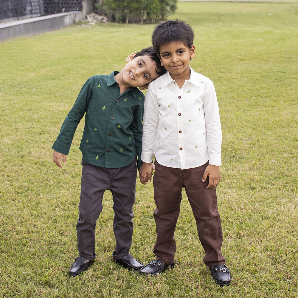 Pined Pine Trees Embroidered Formal Shirt - Bottle Green